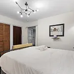Cheery Flat In Adams Morgan - Mt Pleasant